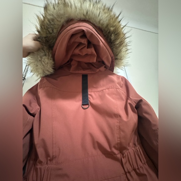 Aritzia TNA Bancroft Women's Puffer Jacket in Burnt Orange/Dark Copper - Picture 6 of 6